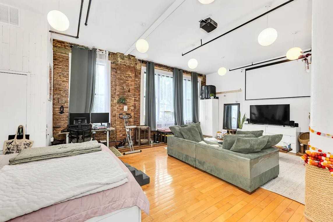 308 Graham Ave #2A - Photo 2 of 9