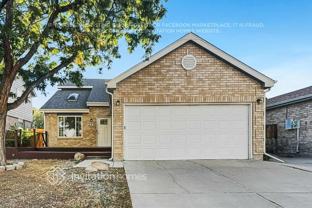 12193 Monaco Dr - Photo 1 of 1