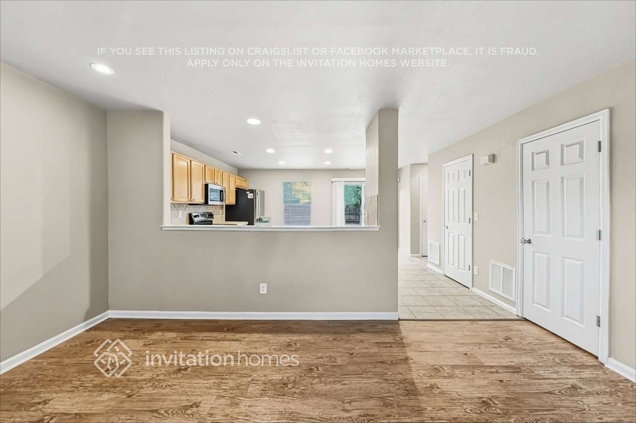 838 Willow Dr - Photo 6 of 21