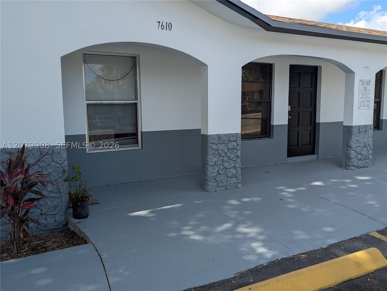 7610 Sw 10th St #3 - Photo 2 of 3