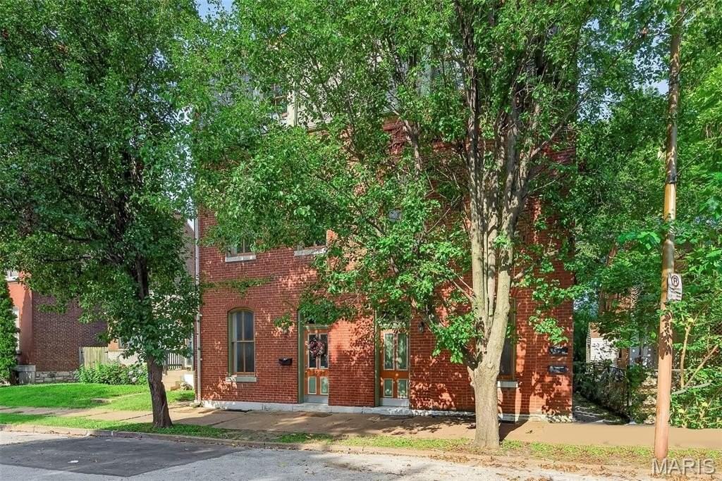 3319 S 18th St #A - Photo 4 of 50