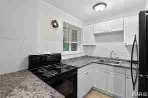 7744 Ellington Dr - Photo 3 of 13