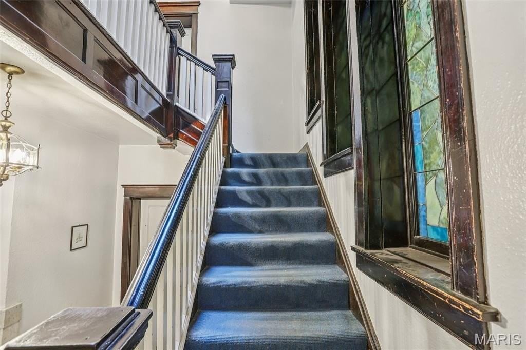 5539 Waterman Blvd #2N - Photo 6 of 49