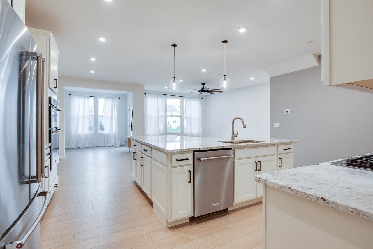 1205 Josiah Rd - Photo 4 of 26