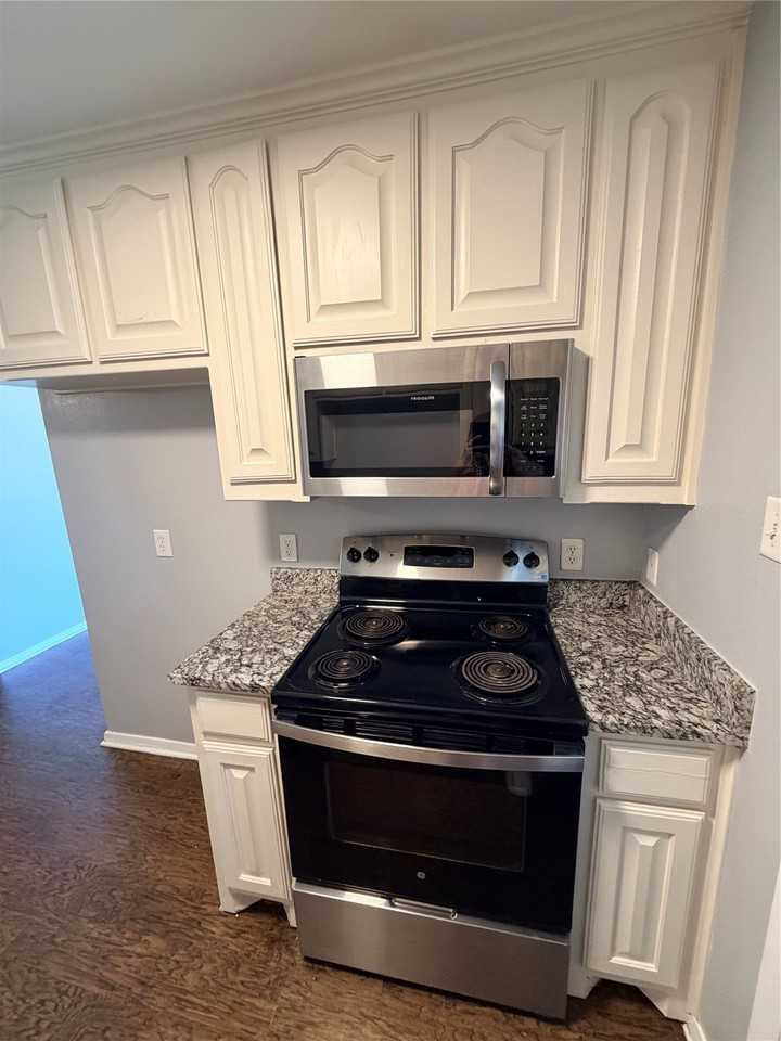 508 Ingram St #D - Photo 7 of 31