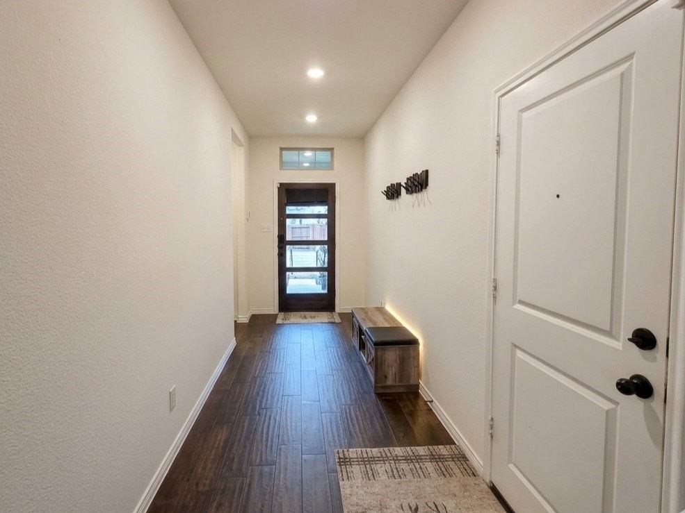 1056 Sublime Dr - Photo 2 of 17
