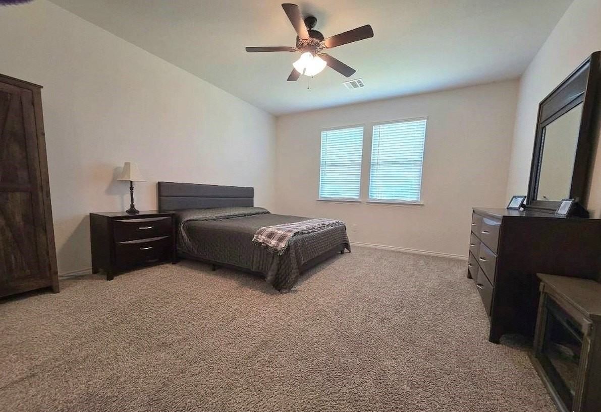 1056 Sublime Dr - Photo 7 of 17