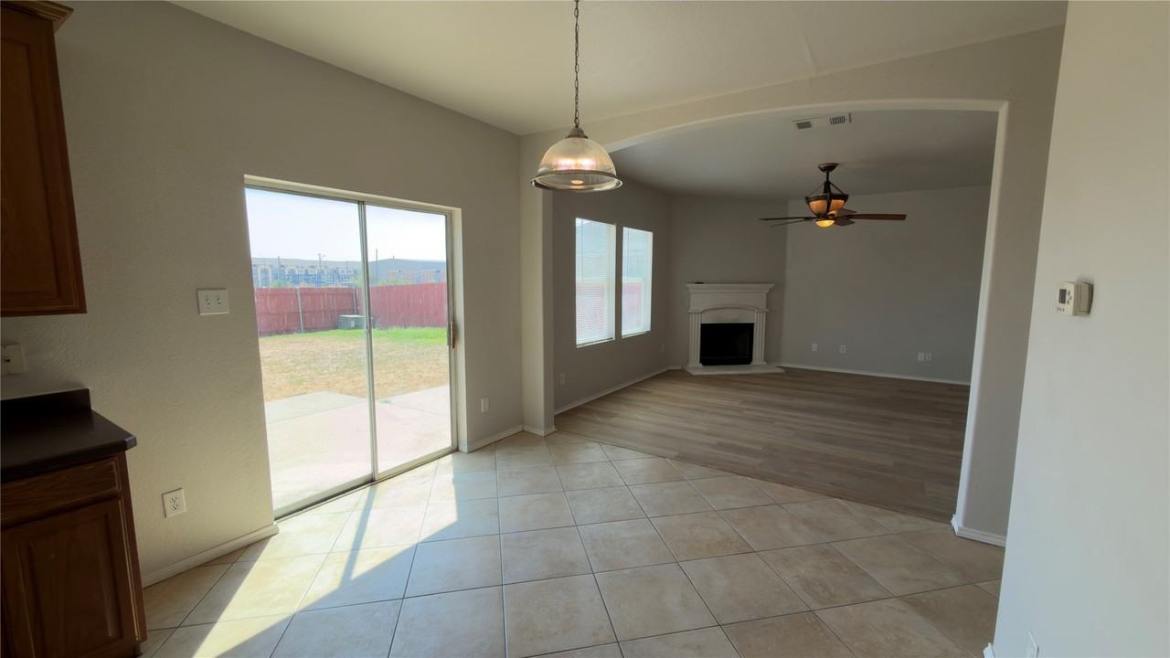 1740 Quail Springs Cir - Photo 6 of 23