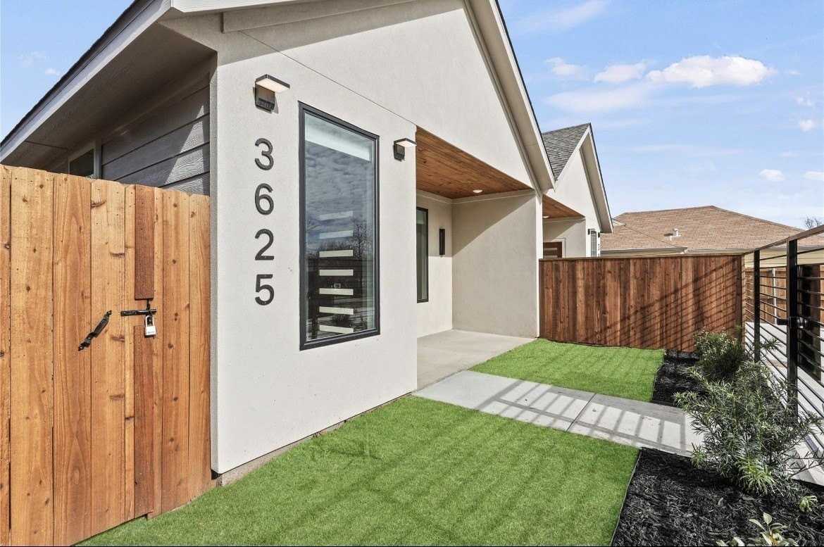 3625 Mount Royal St - Photo 4 of 24