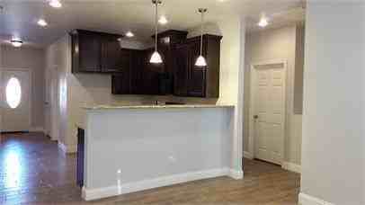 2208 Oliver St - Photo 3 of 18