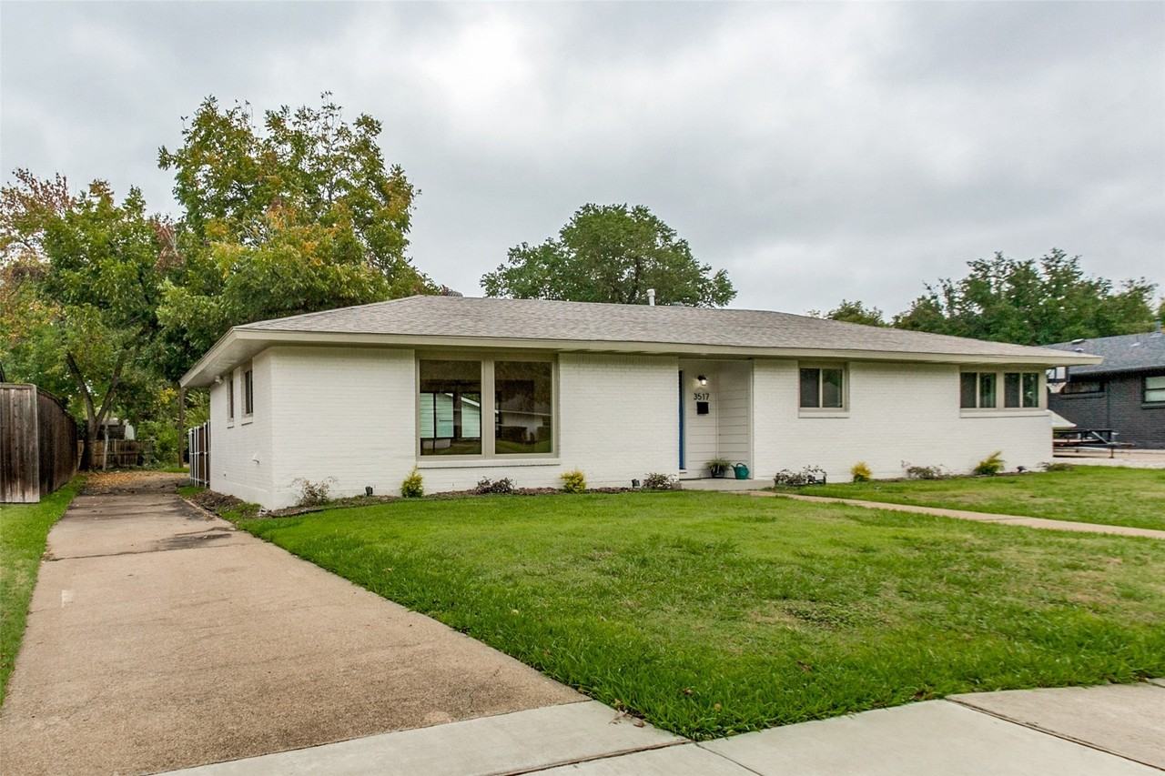 3517 Woodleigh Dr - Photo 2 of 30