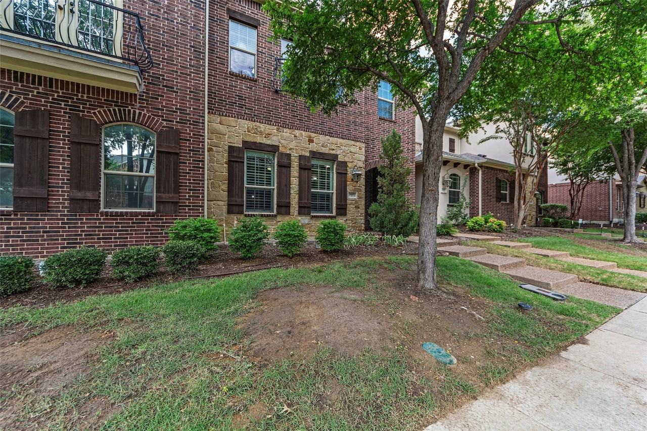 8607 Calvin Rd - Photo 4 of 40