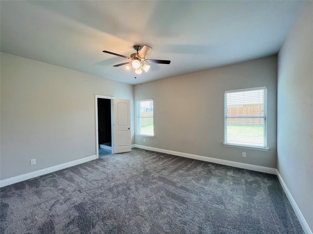 4003 Cottontail Dr - Photo 6 of 20