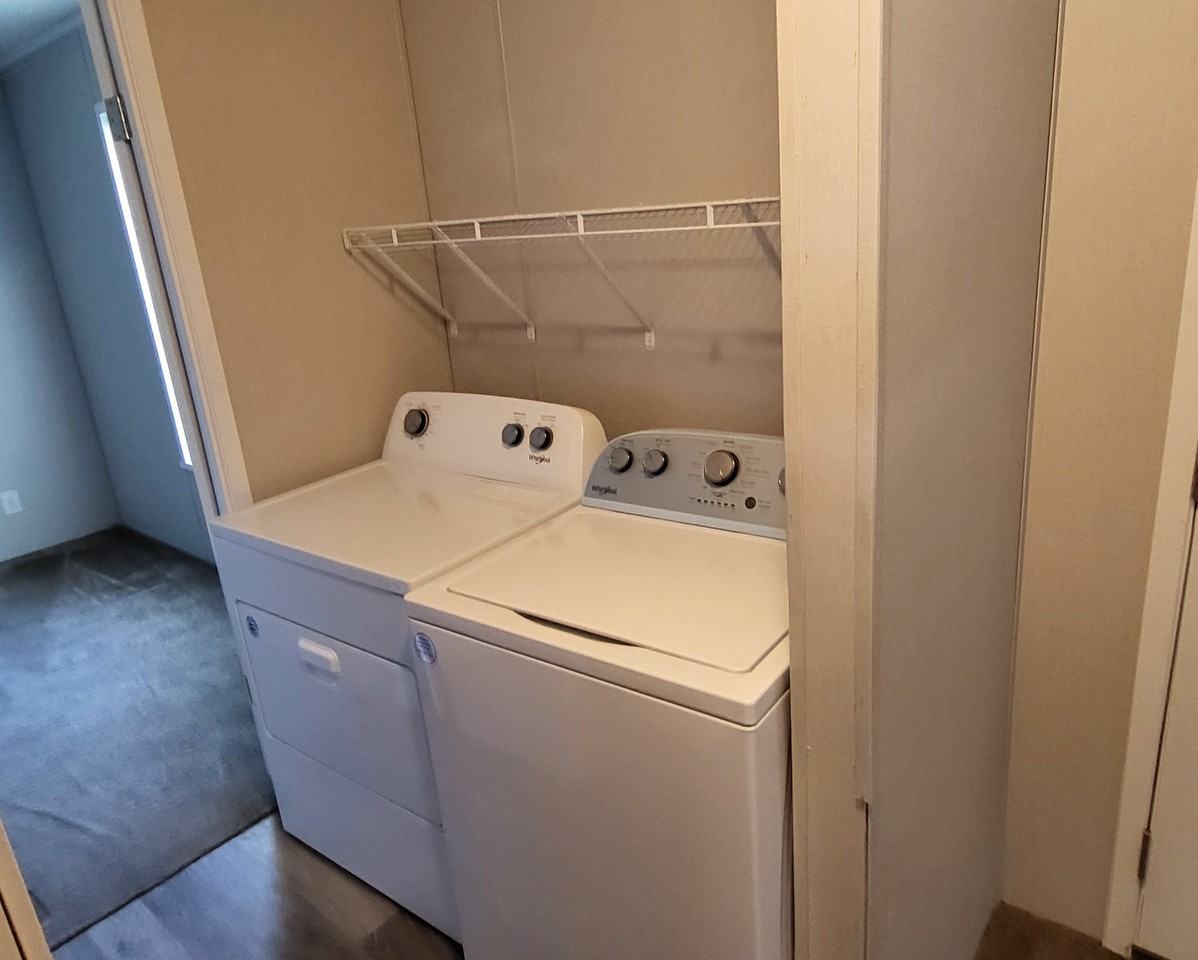 2307 Aspen St #141 - Photo 5 of 8
