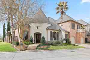 featured image of 219 Hidden Grove Pl
