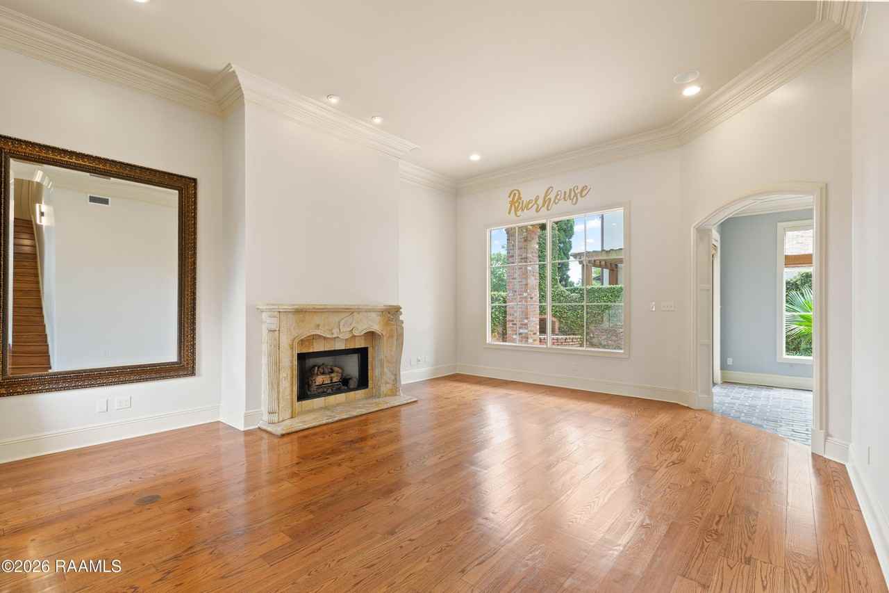 219 Hidden Grove Pl - Photo 4 of 35