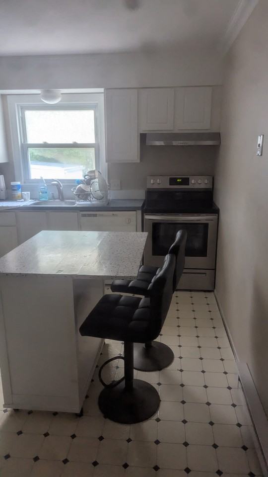 14 Farnham Avenue - Photo 2 of 13