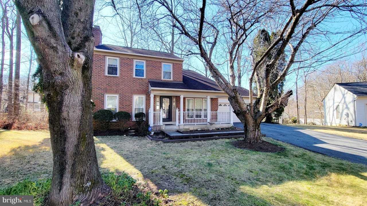 2205 Blue Valley Dr - Photo 3 of 24