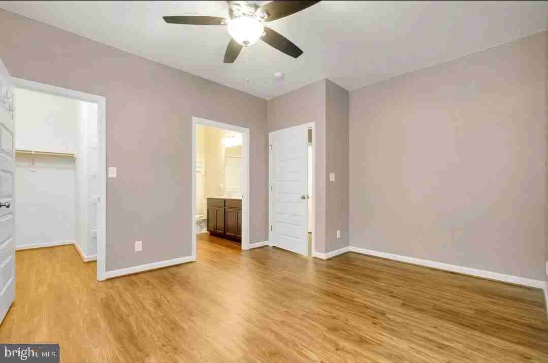 106 Ridgeway St - Photo 5 of 12