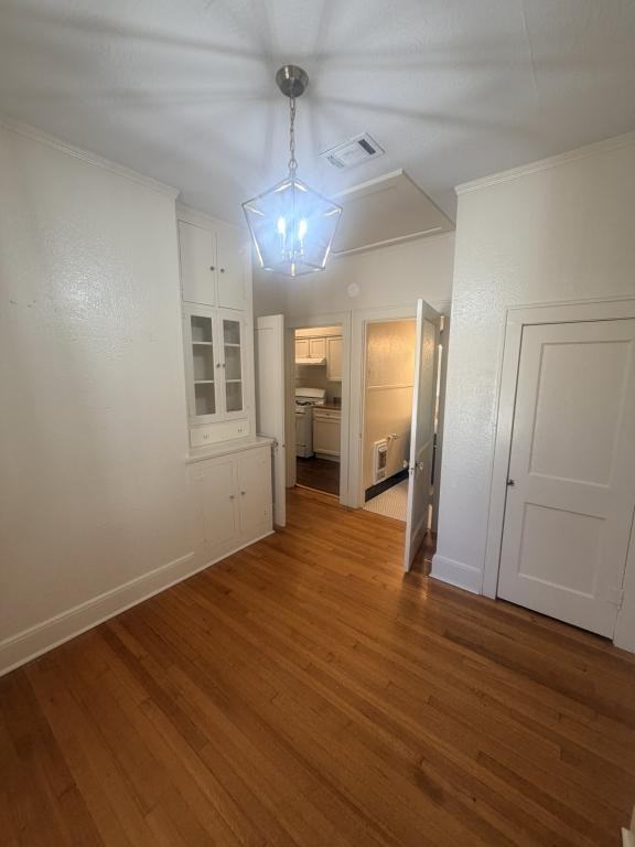 Kirby Pl - Photo 4 of 8