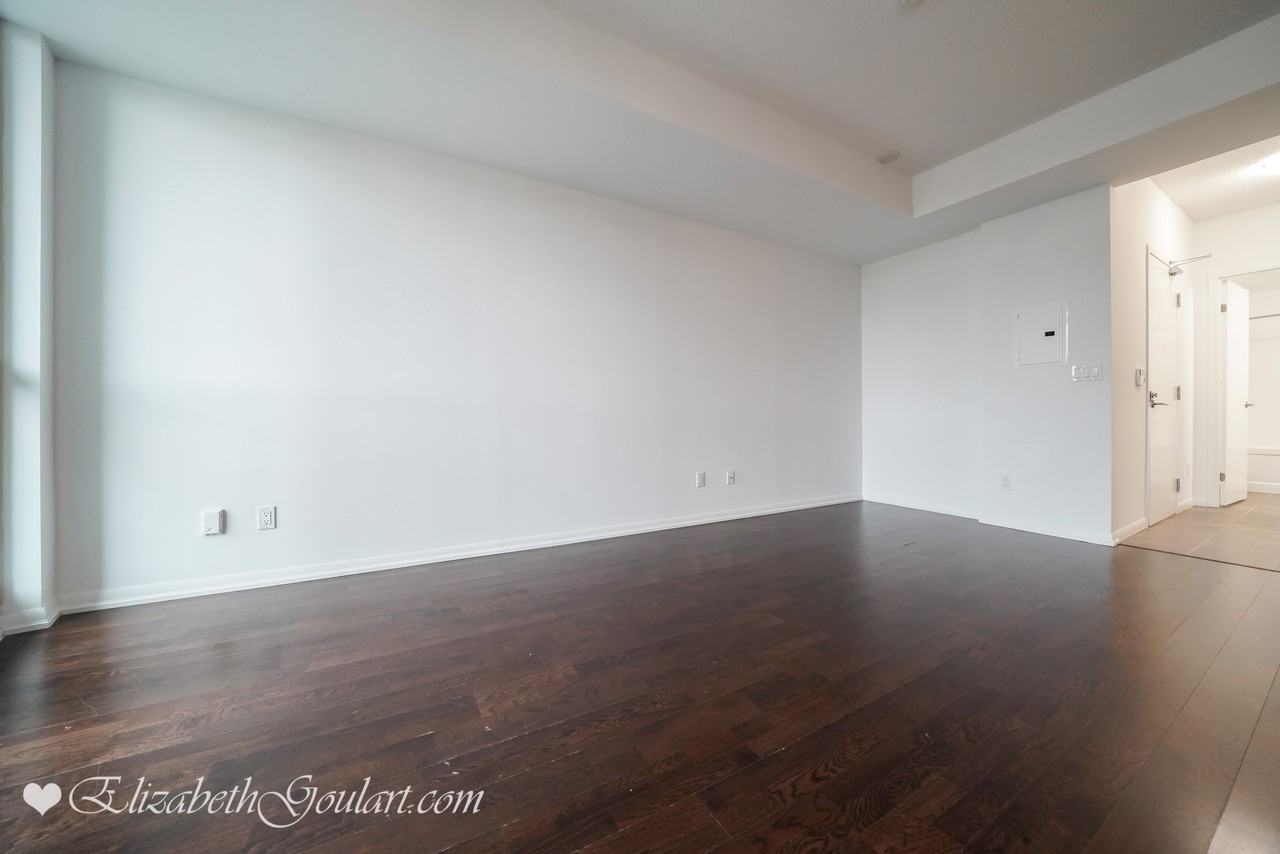 209 Fort York Boulevard - Photo 6 of 25