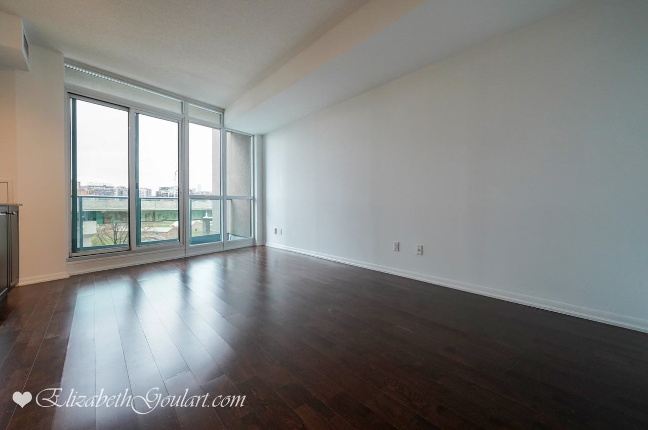 209 Fort York Boulevard - Photo 7 of 25