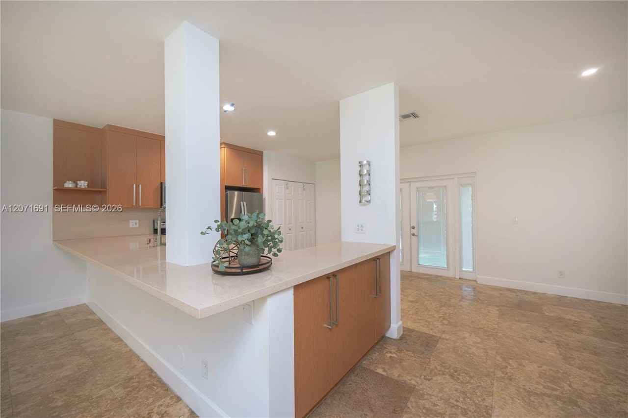 16219 Emerald Cove Road - Photo 2 of 8
