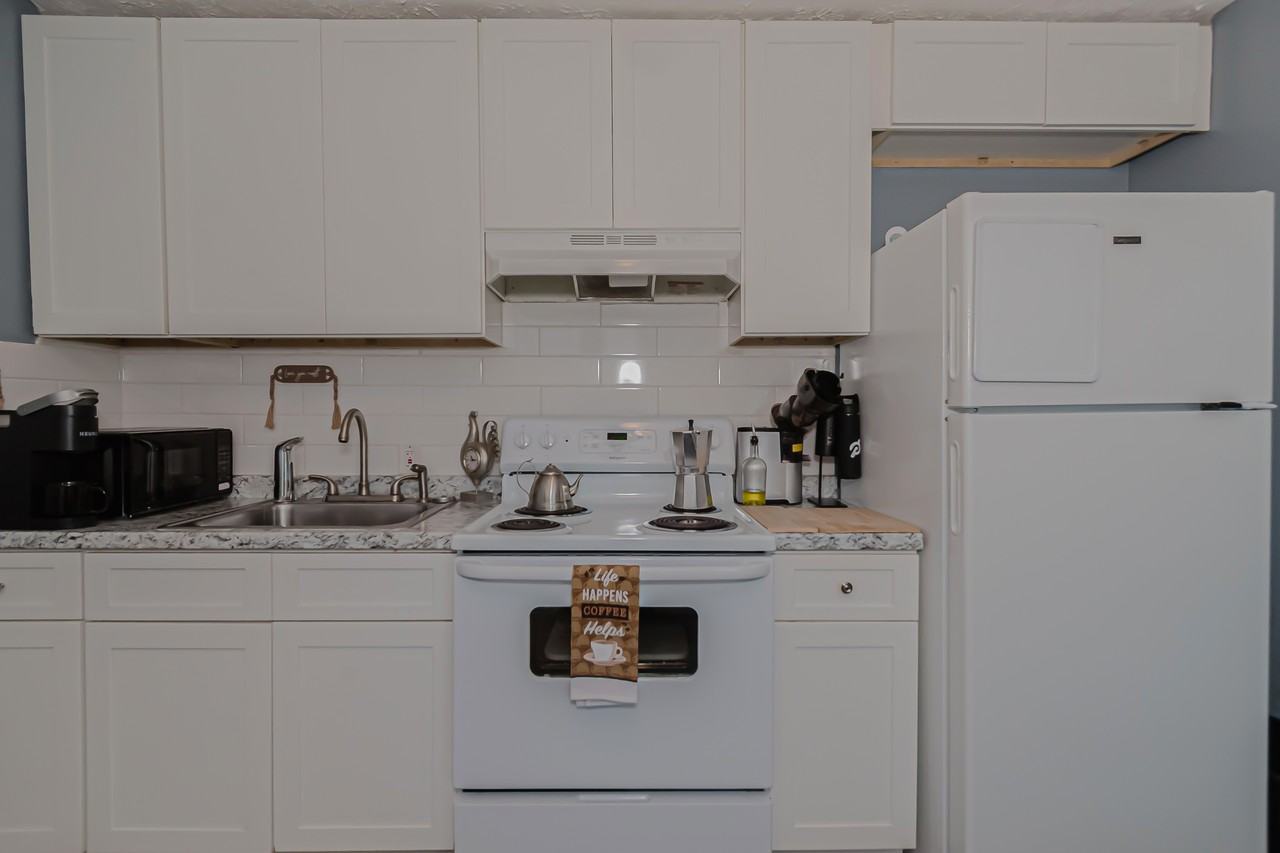 New West End Apartments - Photo 2 of 66
