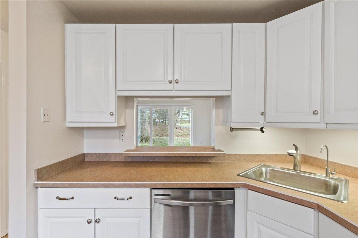 23 Sycamore Ct - Photo 6 of 15