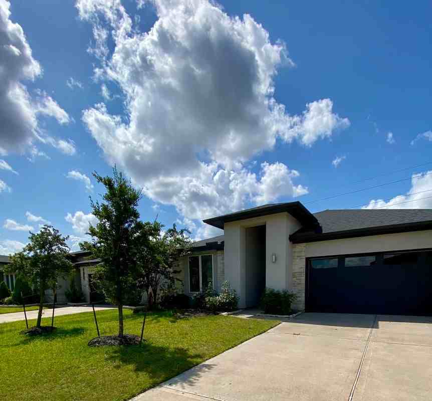 28503 Hannahs Harbor Ln - Photo 5 of 5