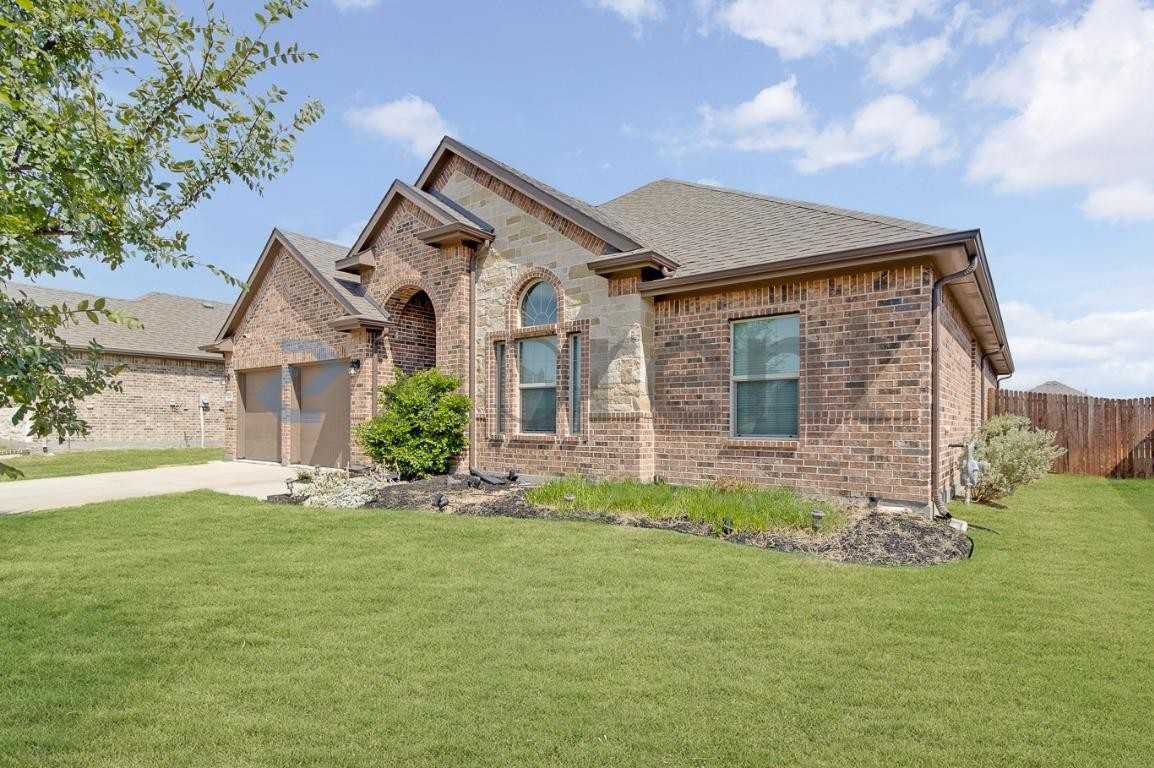 3623 Rolling Meadows Dr - Photo 2 of 31