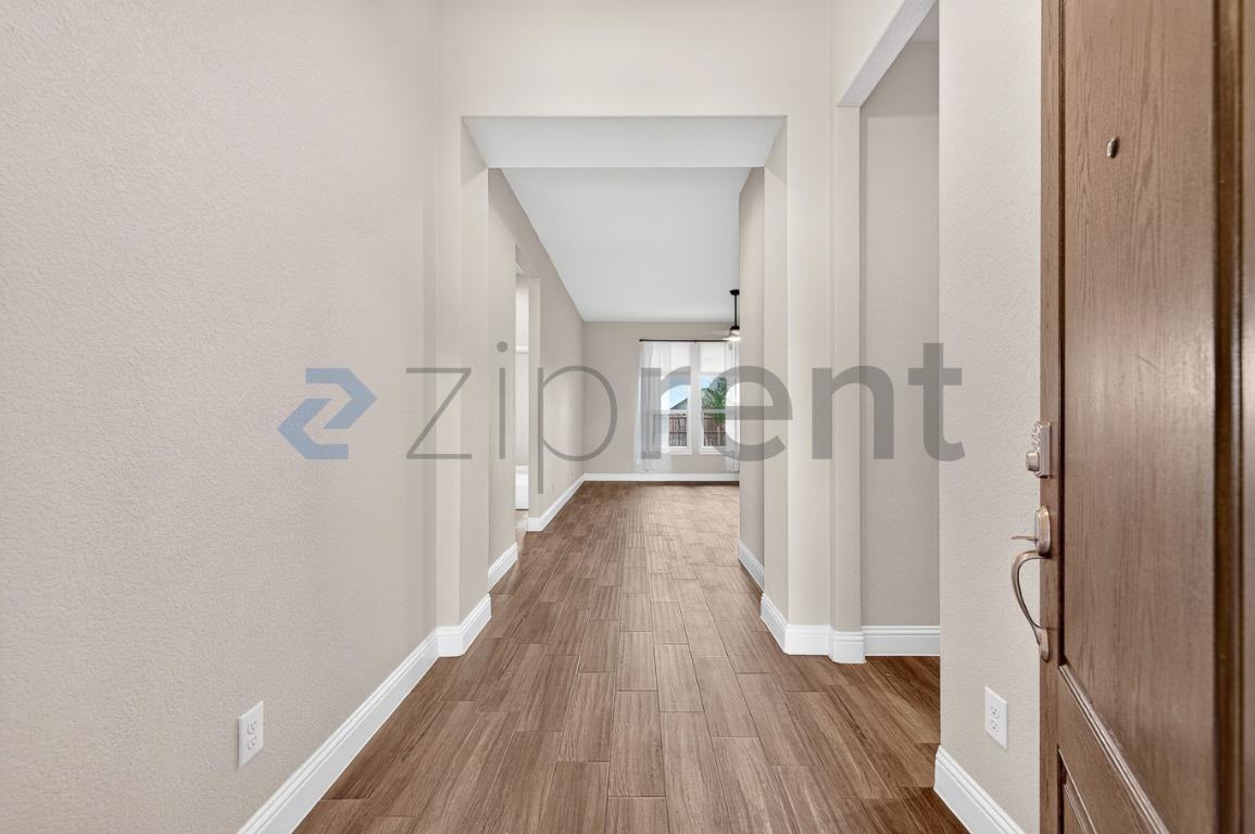 3623 Rolling Meadows Dr - Photo 5 of 31