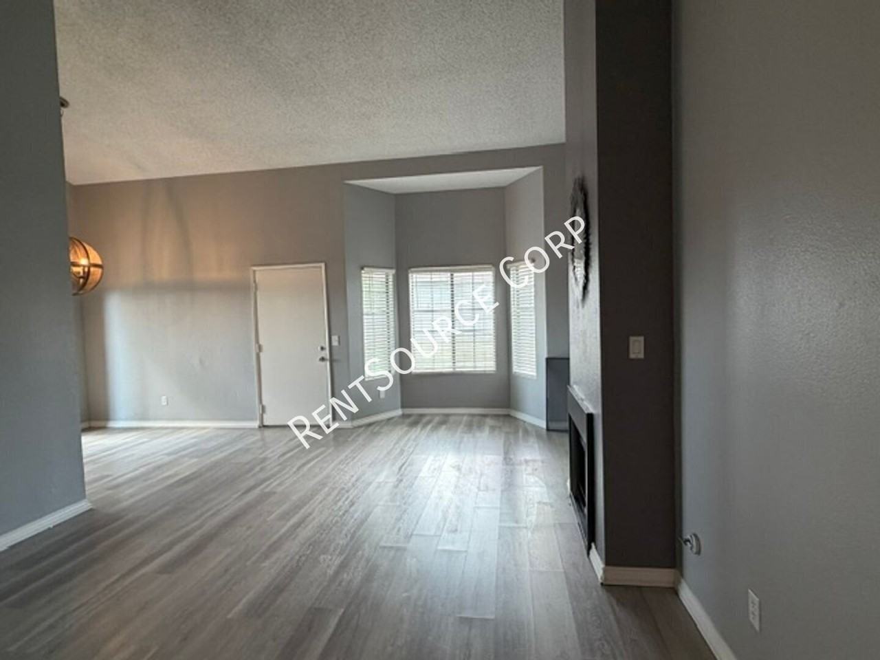 43711 8th St E #4 - Photo 3 of 21