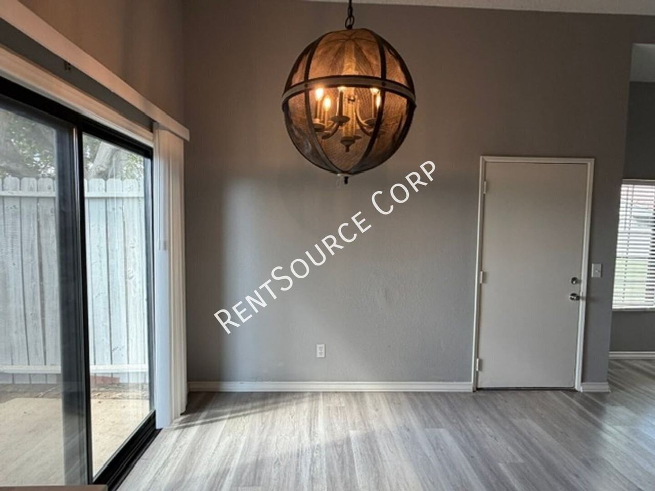 43711 8th St E #4 - Photo 4 of 21