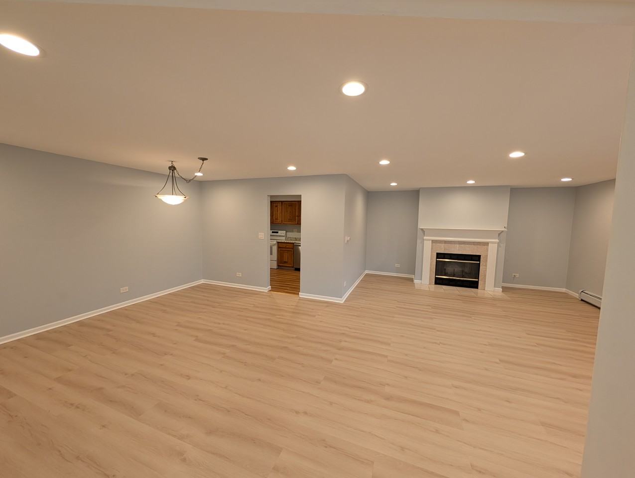 706 E Algonquin Rd #204 - Photo 6 of 18