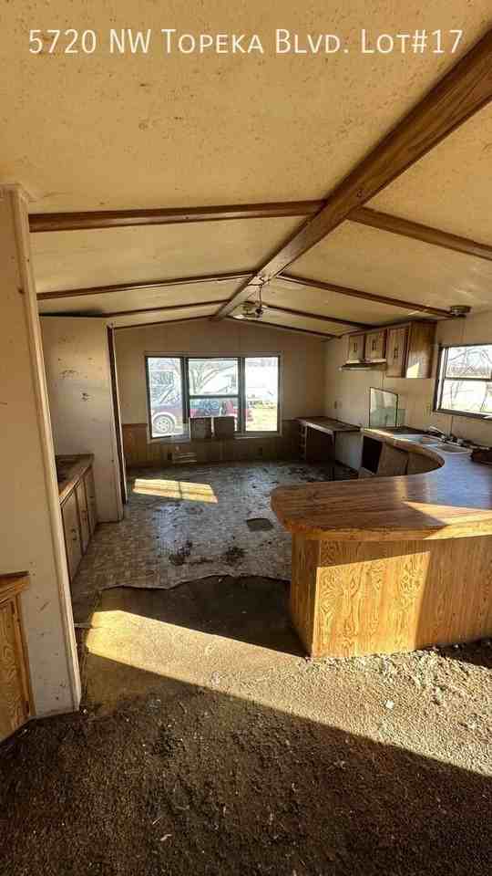 5720 Nw Topeka Blvd Lot 17 - Photo 2 of 10