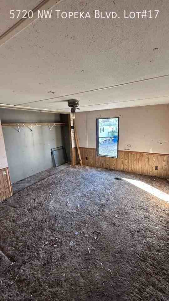 5720 Nw Topeka Blvd Lot 17 - Photo 6 of 10