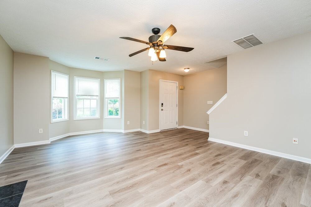 235 Shadowbrooke Cir - Photo 6 of 17
