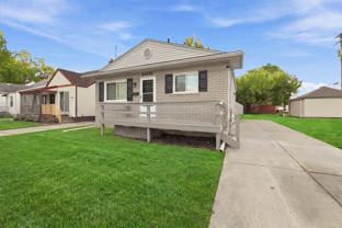 22529 Tuscany Ave - Photo 1 of 1