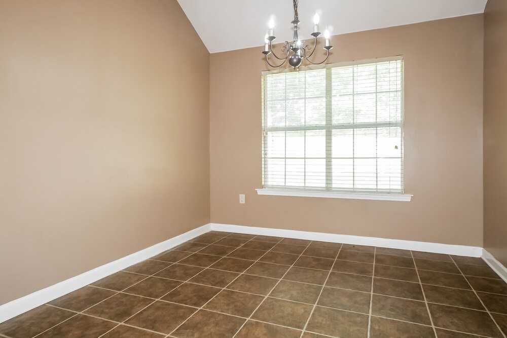 4941 Wemberley Dr - Photo 6 of 16