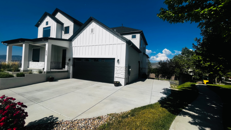 4487 N Foxtrail Cir - Photo 2 of 31