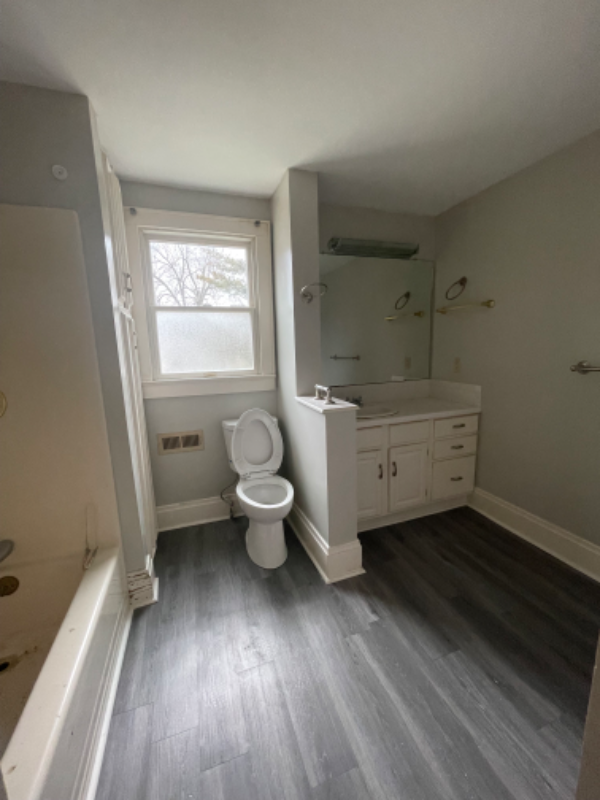 3265 Milton Ave - Photo 3 of 9