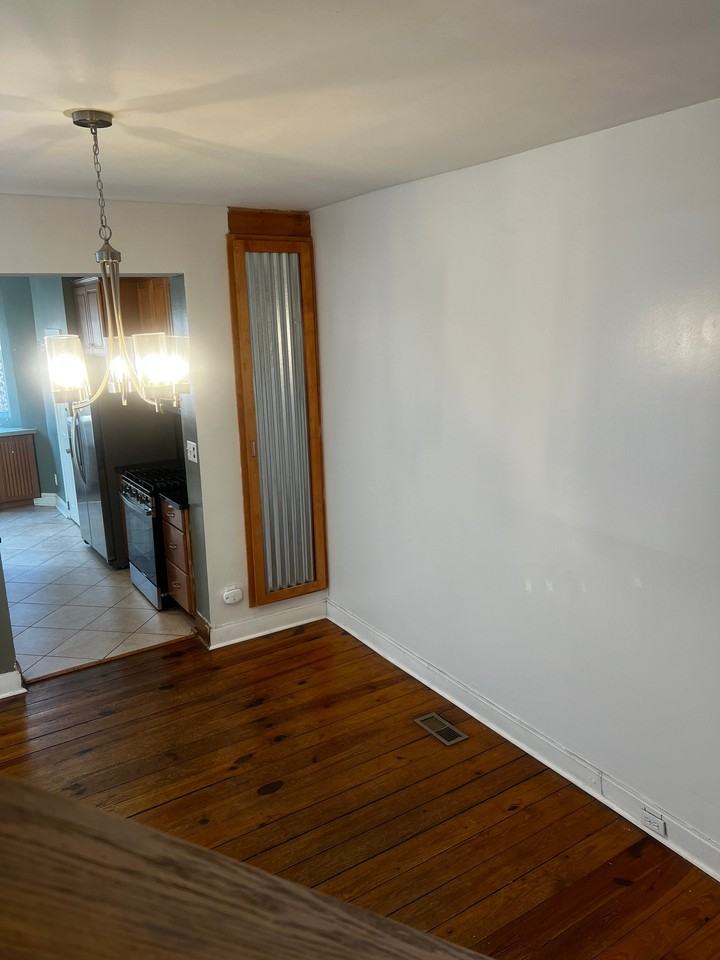 2127 E Fairmount Ave - Photo 7 of 7