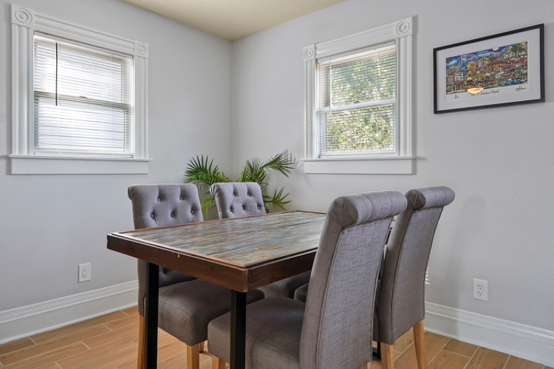 403 Highland Ave - Photo 4 of 10