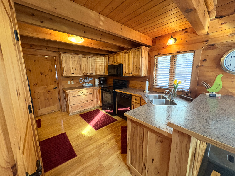 N3103 Sugar Pine Ln - Photo 5 of 14