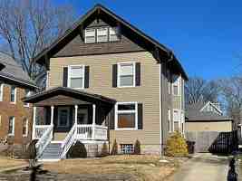 featured image of 2216 Monroe Ave