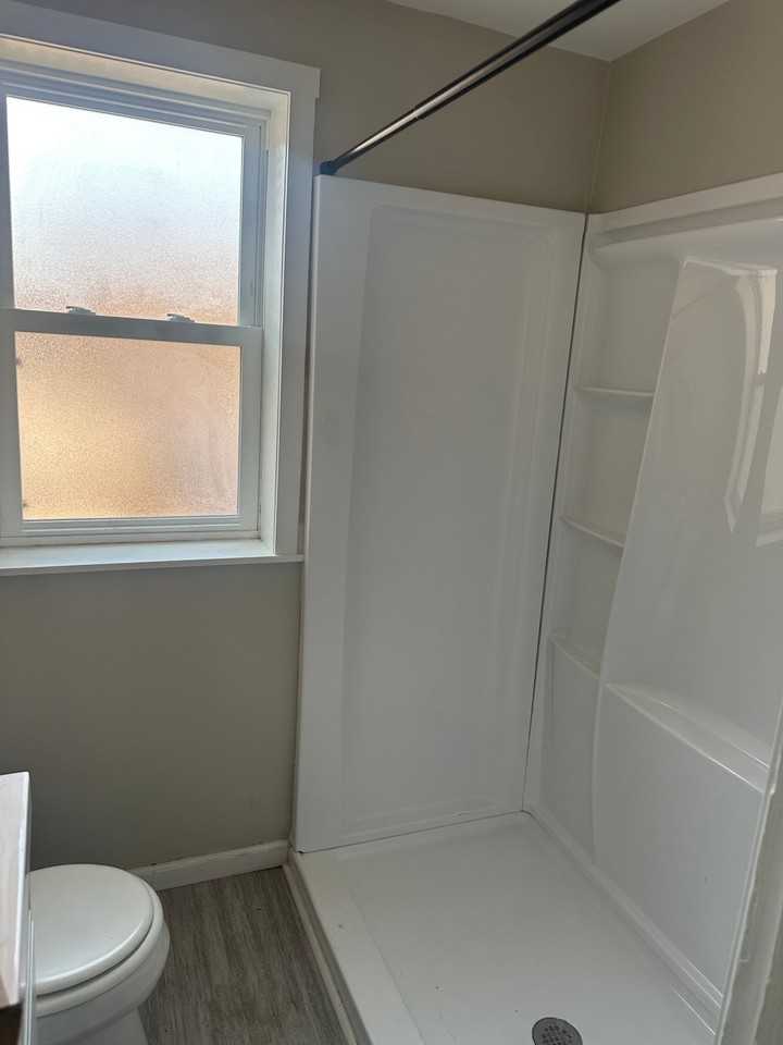 225 Main St #1 - Photo 7 of 29