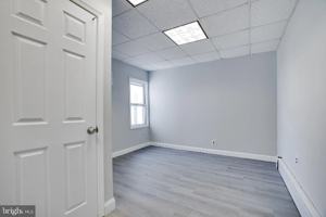 featured image of 10 E Carroll St #FRONT