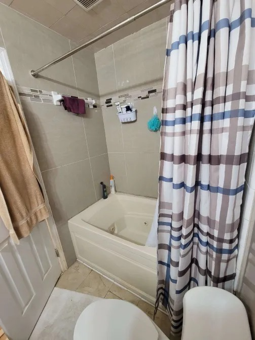 2474 Rouse Rd - Photo 5 of 15