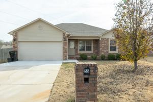 featured image of 55 Bryson Dr